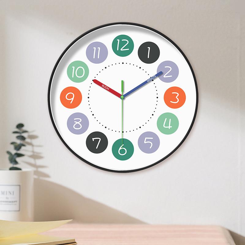 10-дюймовые 25 см детские настенные часы с мультяшными животными для гостиной, спальни, креативные бесшумные часы, настольные
10-дюймовые 25 см детские настенные часы с мультяшными животными для гостиной, спальни, креативные бесшумные часы, настольные