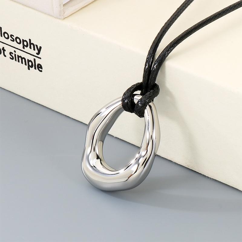 Stainless Steel Irregular Circle Pendant Necklace for Men Women Black Leather Cord Hip Hop Minimalist Jewelry Gift Daily Wear
Stainless Steel Irregular Circle Pendant Necklace for Men Women Black Leather Cord Hip Hop Minimalist Jewelry Gift Daily Wear
