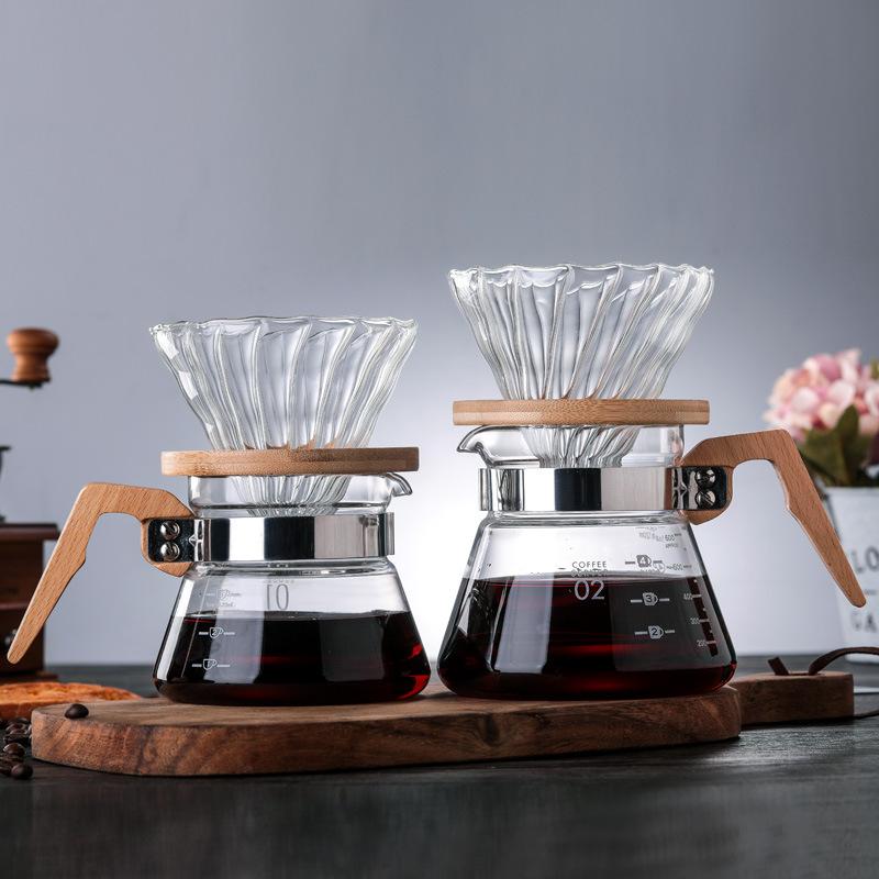 400/600ML Glass Pouring Cup Coffee Server with Wooden Handle High Borosilicate Glass Hand Brewed Coffee Sharing Pot
400/600ML Glass Pouring Cup Coffee Server with Wooden Handle High Borosilicate Glass Hand Brewed Coffee Sharing Pot