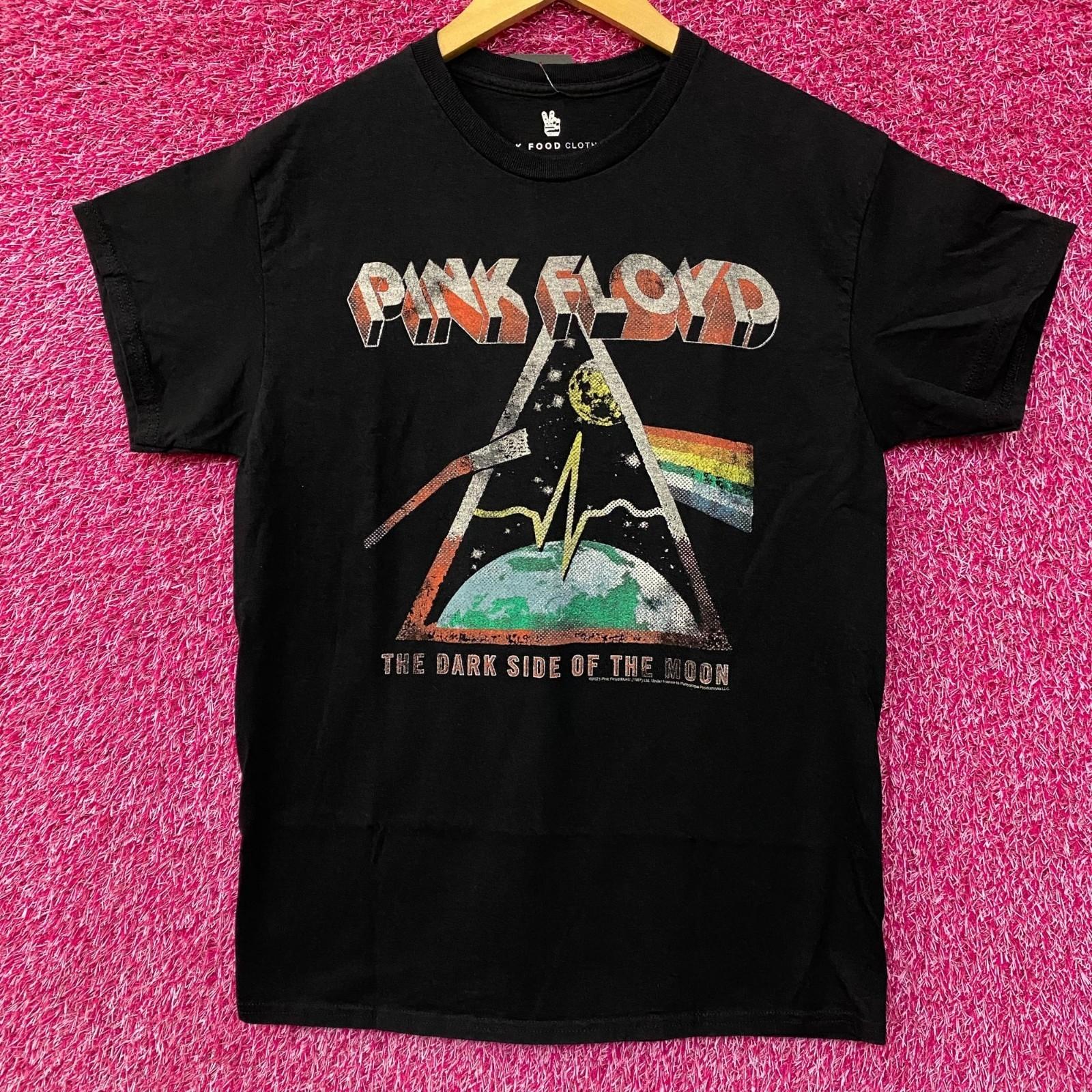 Pink Floyd Dark Side Of The Moon Graphic Design 100% Cotton T-shirt Mens Tees Top M
Pink Floyd Dark Side Of The Moon Graphic Design 100% Cotton T-shirt Mens Tees Top M