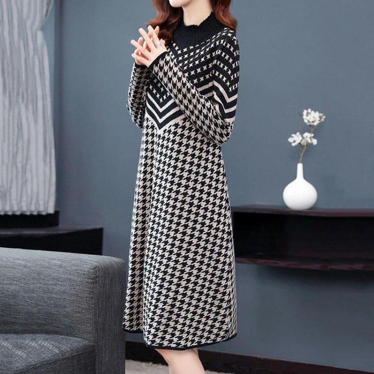 Fall and Winter Knitted Womens Dresses Loose Comfortable Stretch Slim Casual Midi Skirt Overlay Warm Dress XXXL чорний
Fall and Winter Knitted Womens Dresses Loose Comfortable Stretch Slim Casual Midi Skirt Overlay Warm Dress XXXL чорний
