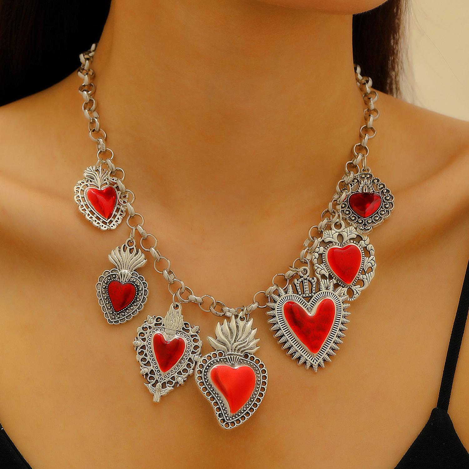 1PC Gothic Chunky Chain Charms Flaming Heart Statement Necklace Evil Eyes Pendant Anti-Silver Red Black Halloween Jewelry Gift Valentines
1PC Gothic Chunky Chain Charms Flaming Heart Statement Necklace Evil Eyes Pendant Anti-Silver Red Black Halloween Jewelry Gift Valentines