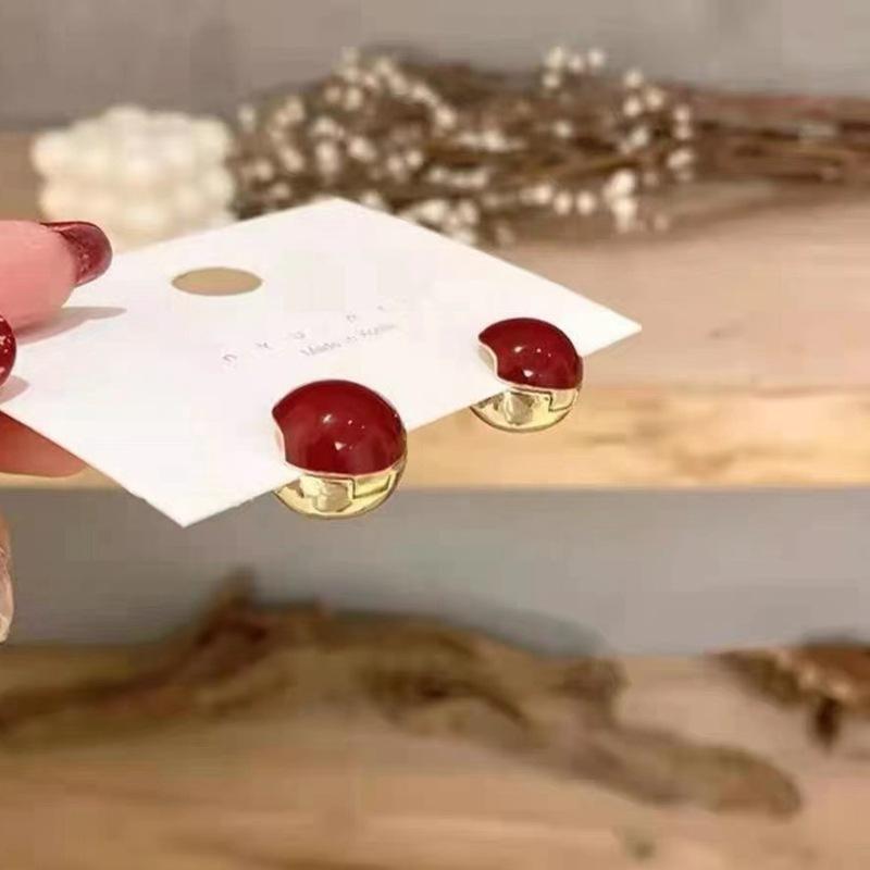 Acacia Red Bean Vintage Style Ear Buckle For Women s Simple Copper Zircon Circular Christmas Birthday Gift Wedding
Acacia Red Bean Vintage Style Ear Buckle For Women s Simple Copper Zircon Circular Christmas Birthday Gift Wedding