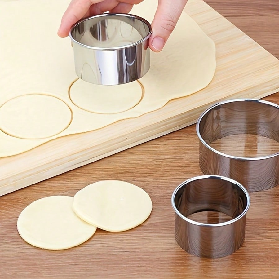 Stainless Steel Round Dumpling Mold Cutter, Cookies Cake Pastry Dough Cutter, Kitchen Restaurant Baking Tool Accessories 3-piece Set серебряный
Stainless Steel Round Dumpling Mold Cutter, Cookies Cake Pastry Dough Cutter, Kitchen Restaurant Baking Tool Accessories 3-piece Set серебряный