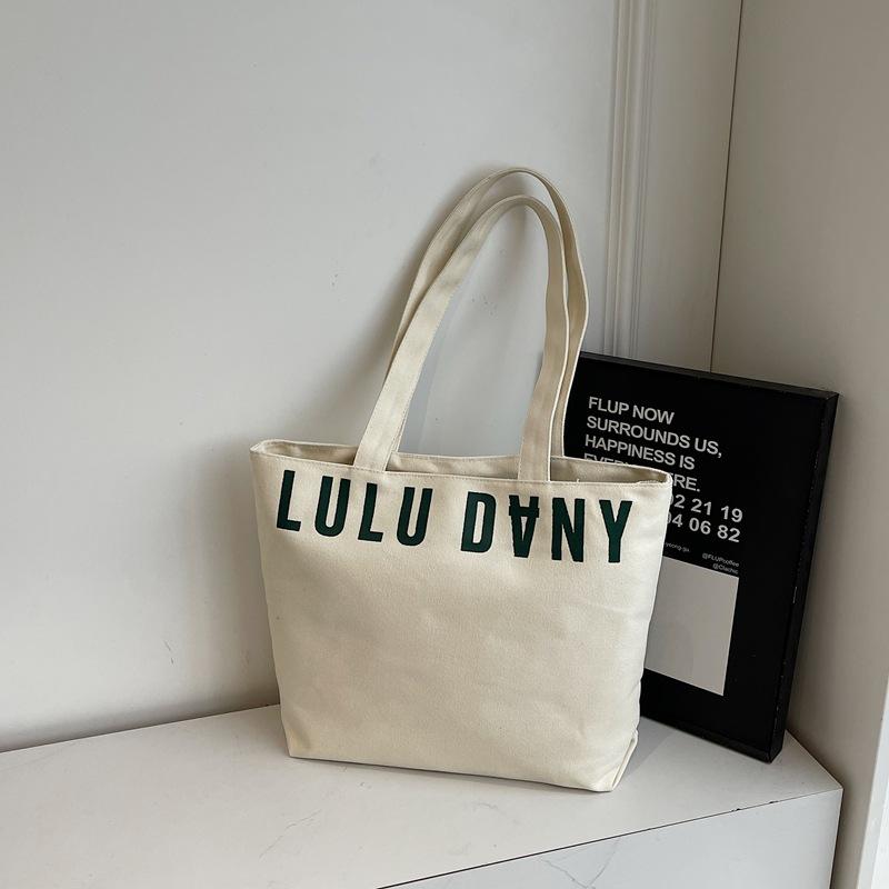 Simple, Fashionable and Trendy Large-capacity Bag, Casual Women s Single-shoulder Tote Bag бежевий
Simple, Fashionable and Trendy Large-capacity Bag, Casual Women s Single-shoulder Tote Bag бежевий