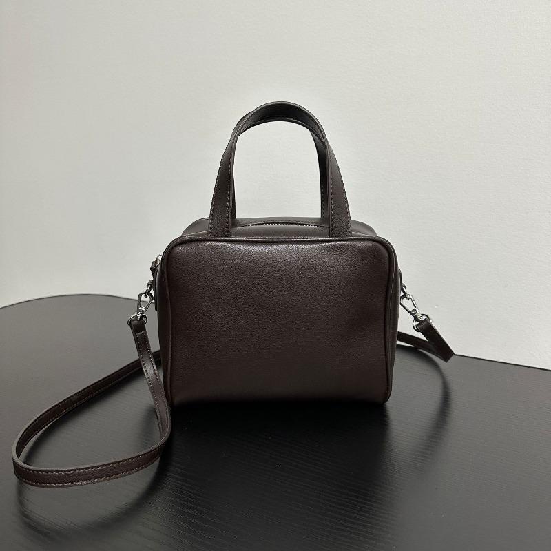 Ray Small Square Bag Leather Simple Portable One Shoulder Crossbody Bag Tofu Bag Hand Carry Camera Bag Tote Bag коричневий
Ray Small Square Bag Leather Simple Portable One Shoulder Crossbody Bag Tofu Bag Hand Carry Camera Bag Tote Bag коричневий