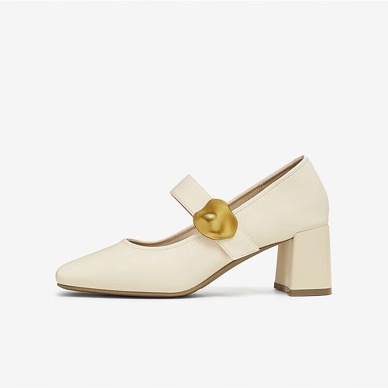 BASTO Retro Mary Jane Square Toe Block Heel Pumps 40
BASTO Retro Mary Jane Square Toe Block Heel Pumps 40