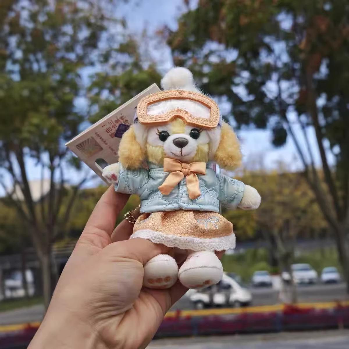 Новий Зимовий Лижний Набір Брелоків-Плюшевих Іграшок LinaBell, ShellieMay, Duffy, StellaLou, Cookie з Шанхайського Діснейленду 15cm Sweet Face, No Fabric Tag
Новий Зимовий Лижний Набір Брелоків-Плюшевих Іграшок LinaBell, ShellieMay, Duffy, StellaLou, Cookie з Шанхайського Діснейленду 15cm Sweet Face, No Fabric Tag