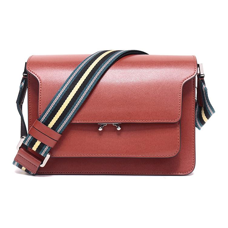 Marni Adjustable Strap Leather Shoulder Bag Women Bags Brick-Red Black SBMPN09T01-LV717-Z041N Basic Set (Bag+Dust Bag)
Marni Adjustable Strap Leather Shoulder Bag Women Bags Brick-Red Black SBMPN09T01-LV717-Z041N Basic Set (Bag+Dust Bag)