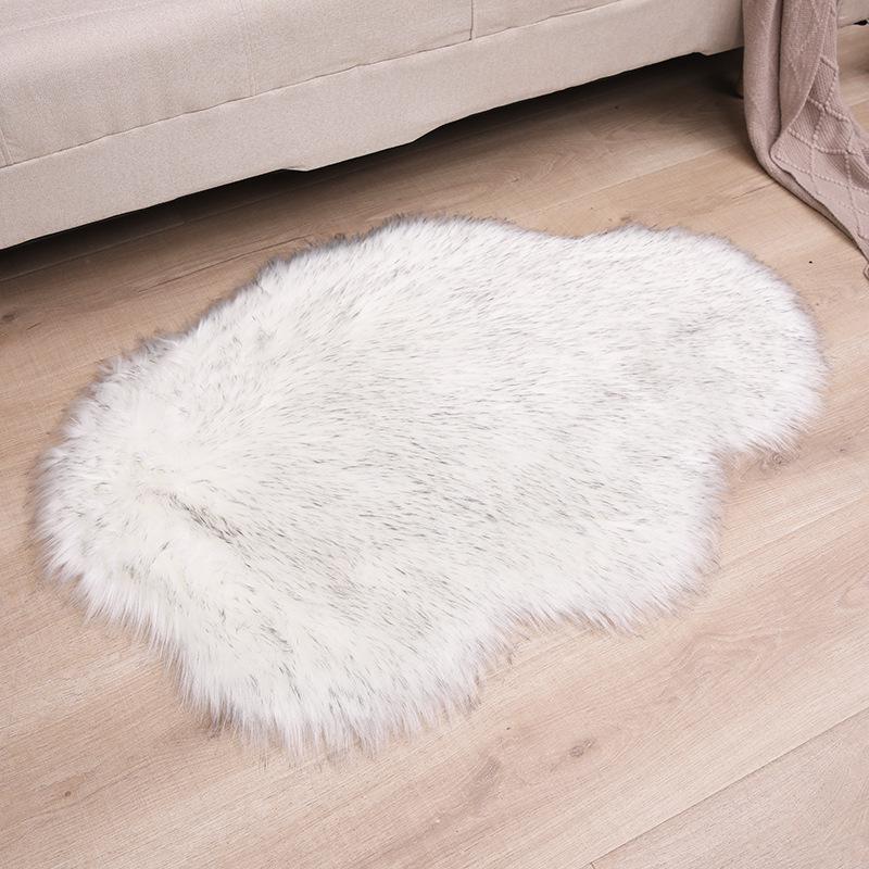 Cloud-Shaped Long Pile Rug for Bedroom or Living Room - Cute, Luxurious, and Machine Washable Cloud 60*90cm
Cloud-Shaped Long Pile Rug for Bedroom or Living Room - Cute, Luxurious, and Machine Washable Cloud 60*90cm