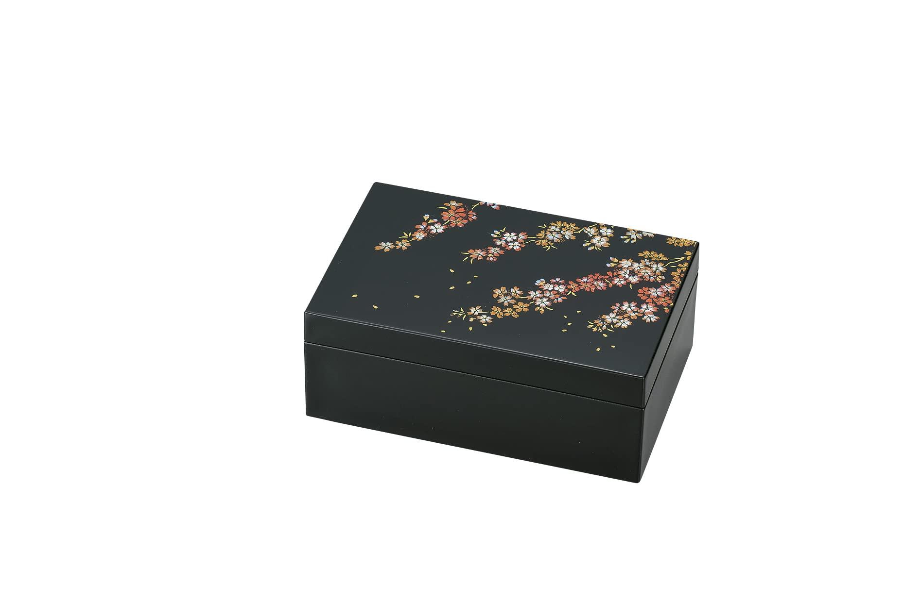 Коробка для мелких аксессуаров компании Nakatani Brothers Company и вельвет Black Thousand Year Cherry Blossom Yamanaka Lacquerware (зеркало включено) 36-3104
Коробка для мелких аксессуаров компании Nakatani Brothers Company и вельвет Black Thousand Year Cherry Blossom Yamanaka Lacquerware (зеркало включено) 36-3104