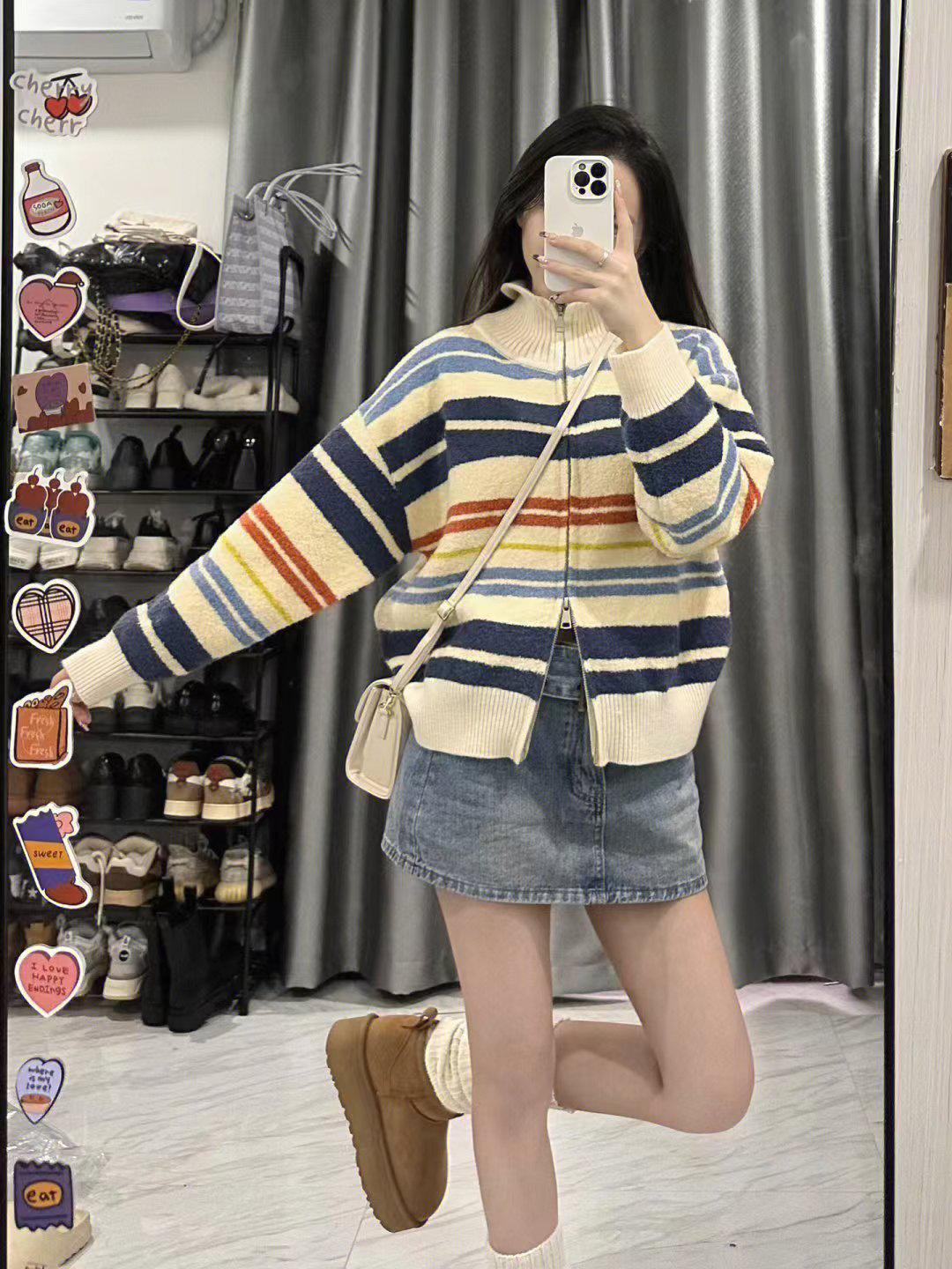 Japanese contrasting colors rainbow striped sweater women s lazy style autumn soft waxy design sense niche loose version knitted sweater tide One Size
Japanese contrasting colors rainbow striped sweater women s lazy style autumn soft waxy design sense niche loose version knitted sweater tide One Size