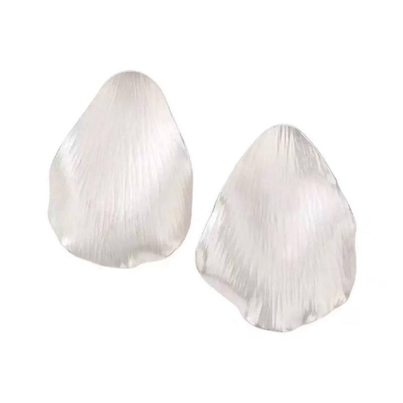 Элегантные серьги-дуги в виде лепестков: Художественная легкая роскошь для женщин
Элегантные серьги-дуги в виде лепестков: Художественная легкая роскошь для женщин