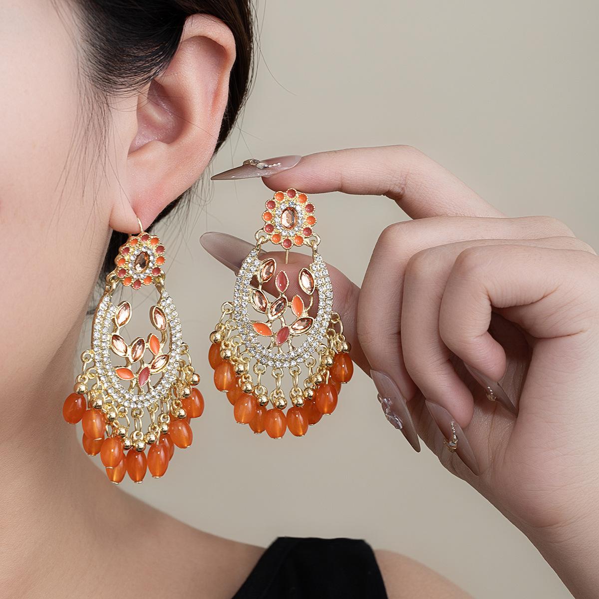 Bohemian Ethnic Style Atmosphere High-End Stud Earrings Fringed Crystal Beaded Earrings Retro High-End Atmosphere Earrings
Bohemian Ethnic Style Atmosphere High-End Stud Earrings Fringed Crystal Beaded Earrings Retro High-End Atmosphere Earrings