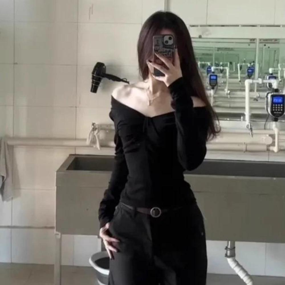 VAYLA Slimming Long Sleeve Black Knit T-Shirt for Women - One-Piece Wrap Around Style with Low Cut - Ins Top Slimming Shape-Wear S чорний
VAYLA Slimming Long Sleeve Black Knit T-Shirt for Women - One-Piece Wrap Around Style with Low Cut - Ins Top Slimming Shape-Wear S чорний