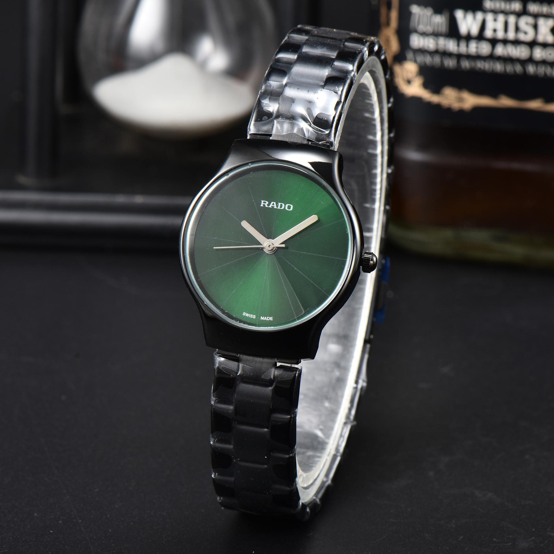 Steel Band Ladies Quartz Fashion Watch Ladies Sweet Fashion Style
Steel Band Ladies Quartz Fashion Watch Ladies Sweet Fashion Style