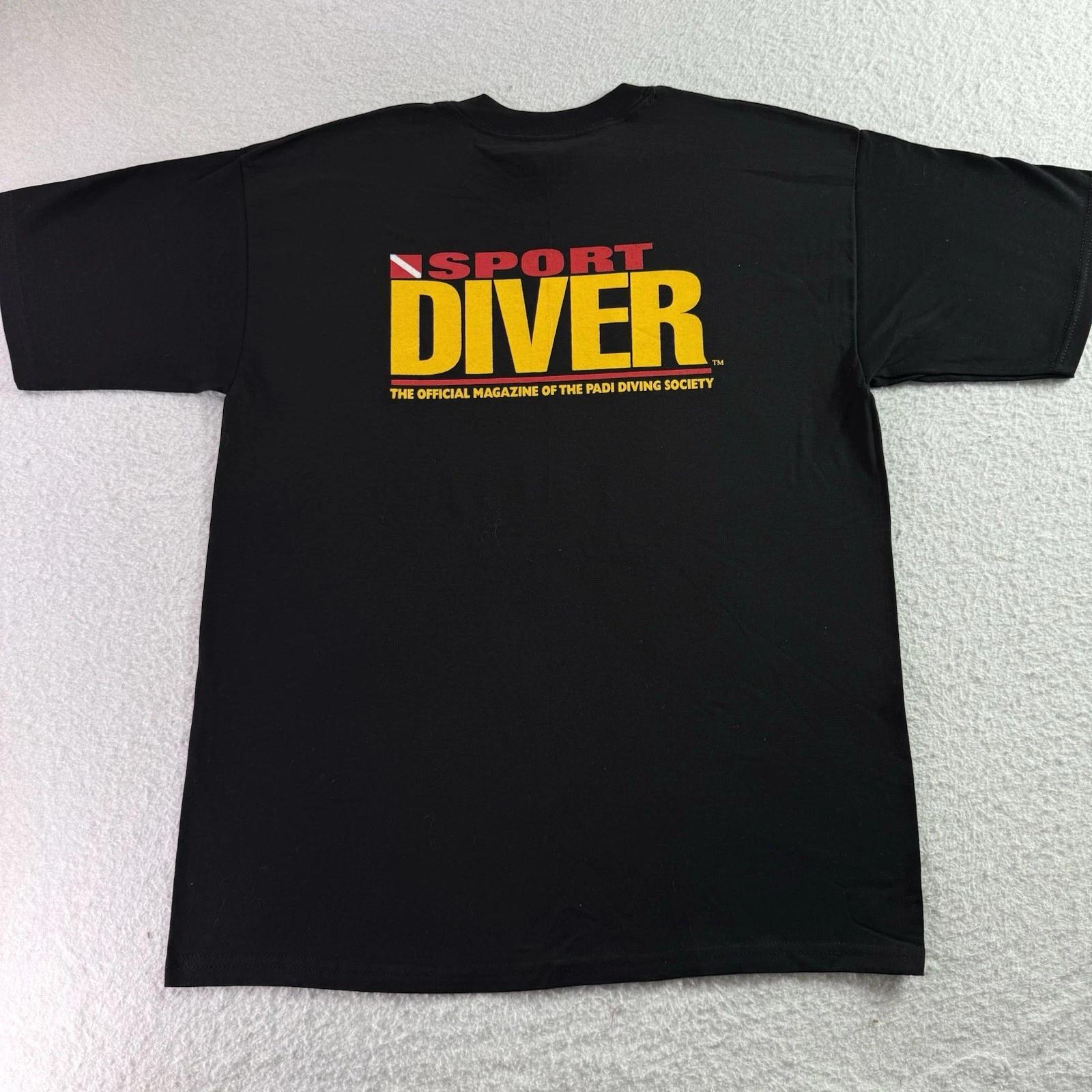 Vintage Sport Divers Official Magazine Padi Diving Society Shirt XL Scuba 90s S
Vintage Sport Divers Official Magazine Padi Diving Society Shirt XL Scuba 90s S