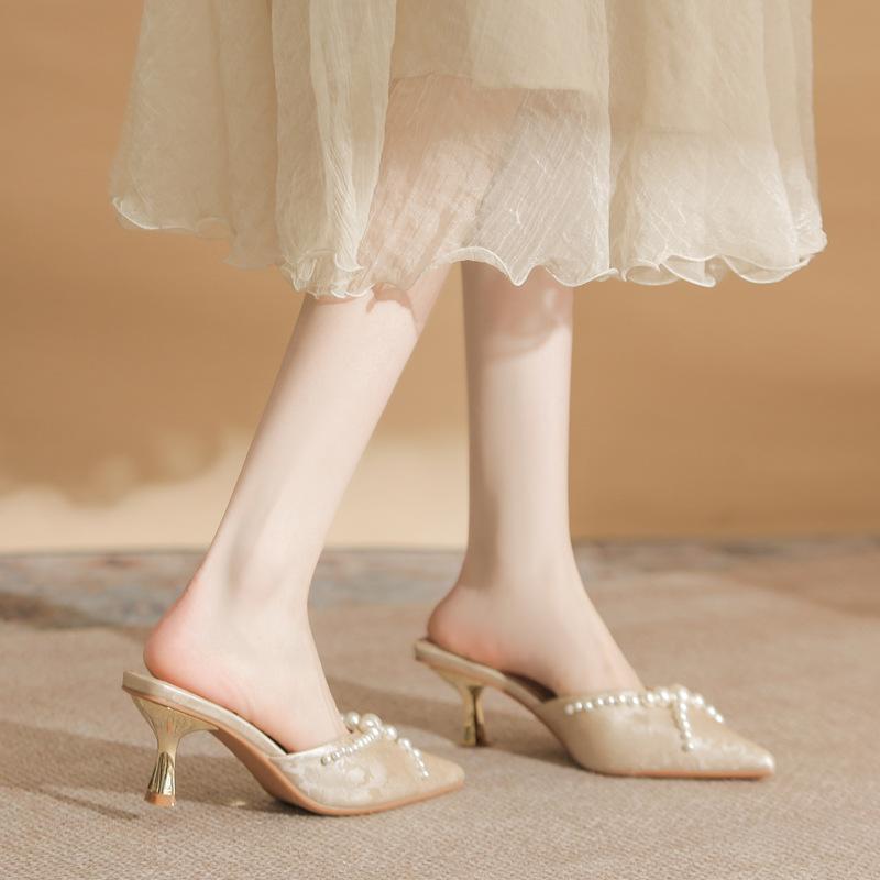 6658-15 pointed thin heels high heels 2025 new summer pearl diamonds are not tired of empty sandals 34 шампанского
6658-15 pointed thin heels high heels 2025 new summer pearl diamonds are not tired of empty sandals 34 шампанского