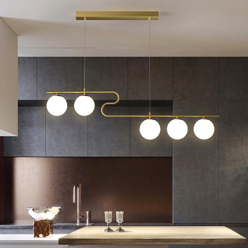 Nordic Golden Lustre Підвісна лампа Світлодіодна скляна куля Стельовий підвісний світильник для їдальні Вітальня Кухня Острів Внутрішнє оздоблення Warm White
Nordic Golden Lustre Підвісна лампа Світлодіодна скляна куля Стельовий підвісний світильник для їдальні Вітальня Кухня Острів Внутрішнє оздоблення Warm White