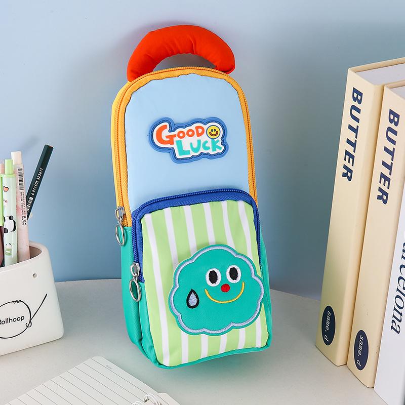 In-Style Girls Pencil Case: High-Capacity, Popular Design with Detachable Velcro.
In-Style Girls Pencil Case: High-Capacity, Popular Design with Detachable Velcro.