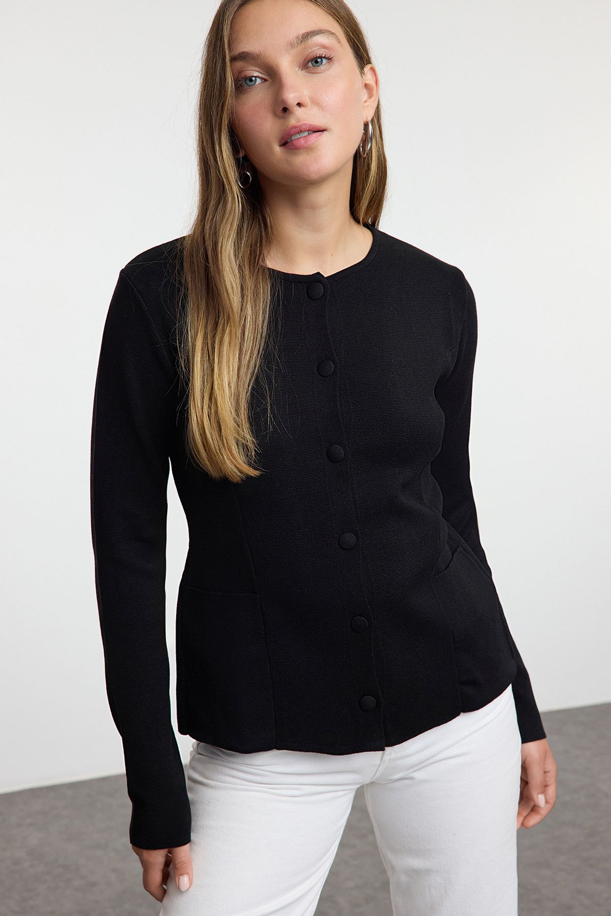 Women s Fashionable Stylish Cardigan Black Wide Fit Soft Textured Jacket Look Knitwear Cardigan S
Women s Fashionable Stylish Cardigan Black Wide Fit Soft Textured Jacket Look Knitwear Cardigan S