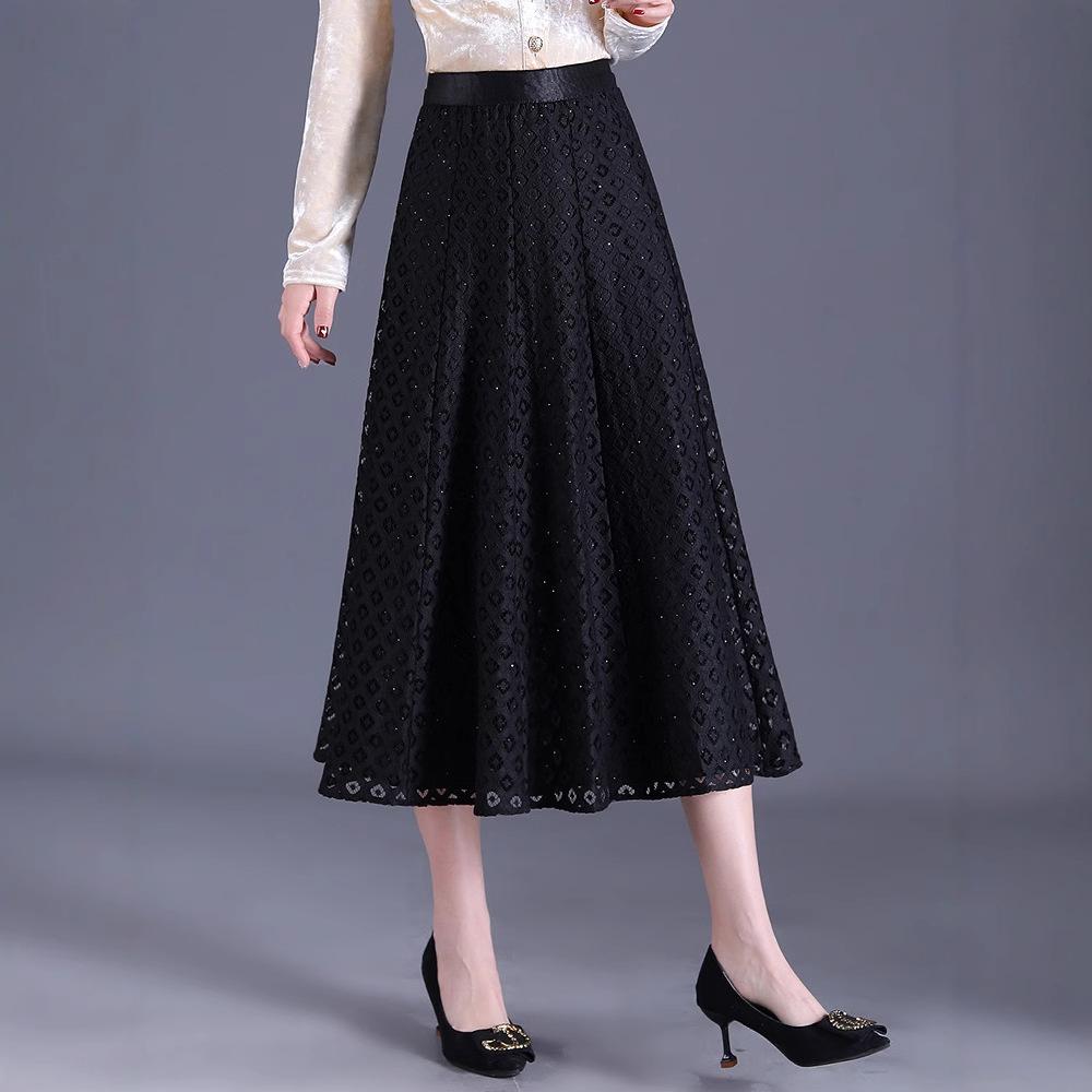 Hollow skirt women s 2025 summer new high-waisted and thin A-shaped tutu skirt lace skirt big swing medium and long skirt one size fits all чорний
Hollow skirt women s 2025 summer new high-waisted and thin A-shaped tutu skirt lace skirt big swing medium and long skirt one size fits all чорний