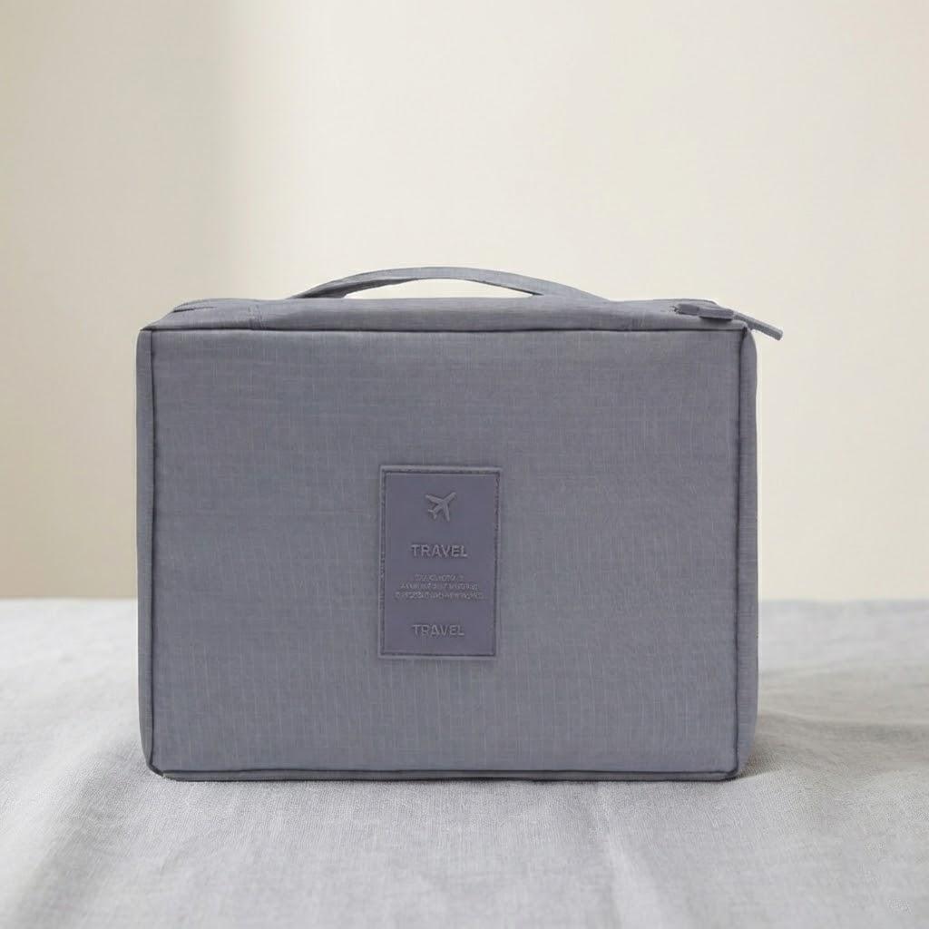 Waterproof Cosmetics Storage Bag Travel Makeup Bag Toiletries Organizer Outdoor Travel Supplies сірий
Waterproof Cosmetics Storage Bag Travel Makeup Bag Toiletries Organizer Outdoor Travel Supplies сірий
