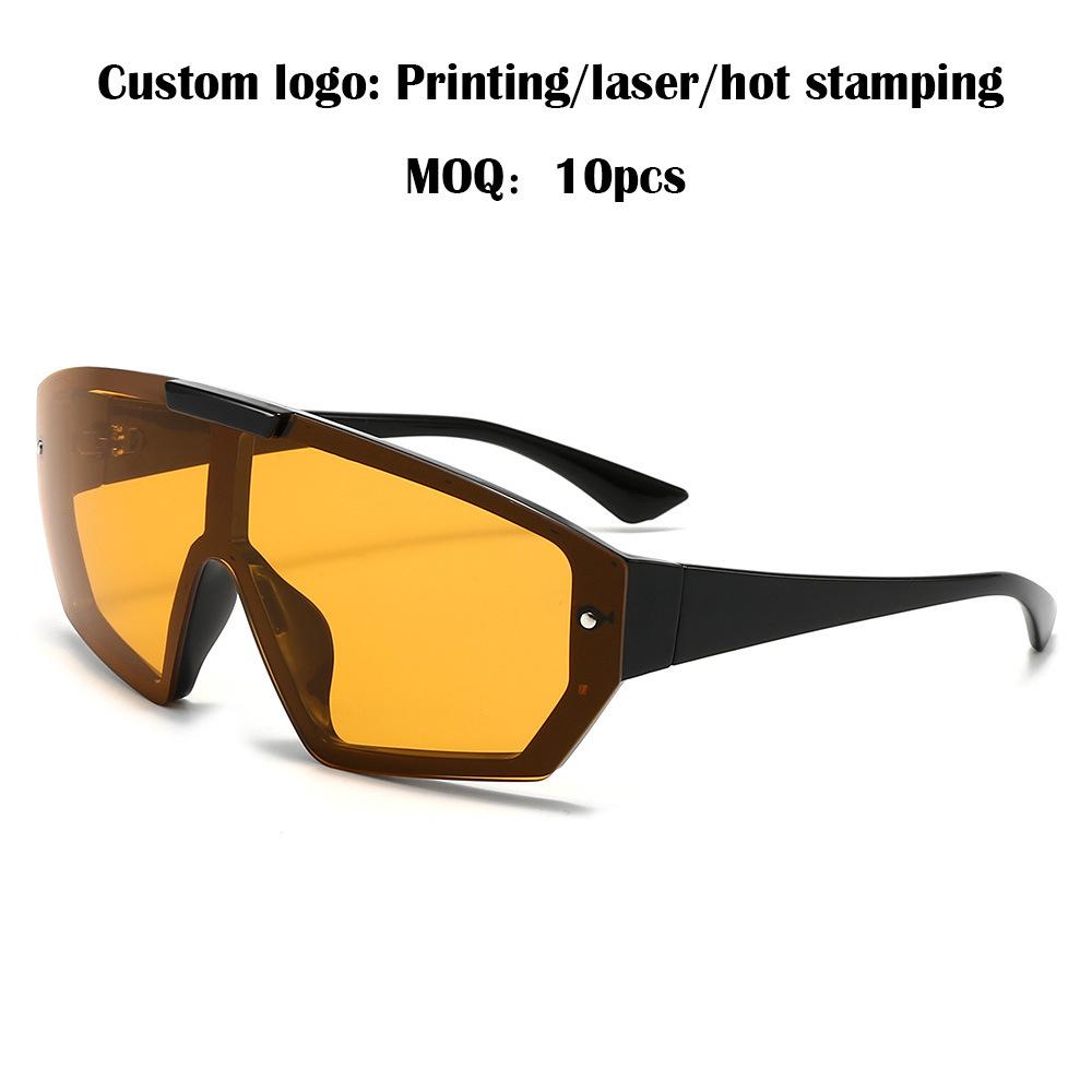 Trendy European and American Style Large Frame Sunglasses for Men and Women - Perfect for Outdoor Cycling and Sports
Trendy European and American Style Large Frame Sunglasses for Men and Women - Perfect for Outdoor Cycling and Sports