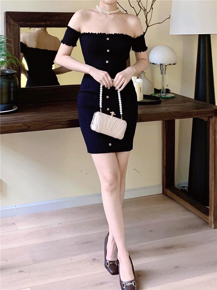 Autumn Pure Desire Ruffle One-Shoulder Ribbed Mini Dress Medium чорний
Autumn Pure Desire Ruffle One-Shoulder Ribbed Mini Dress Medium чорний