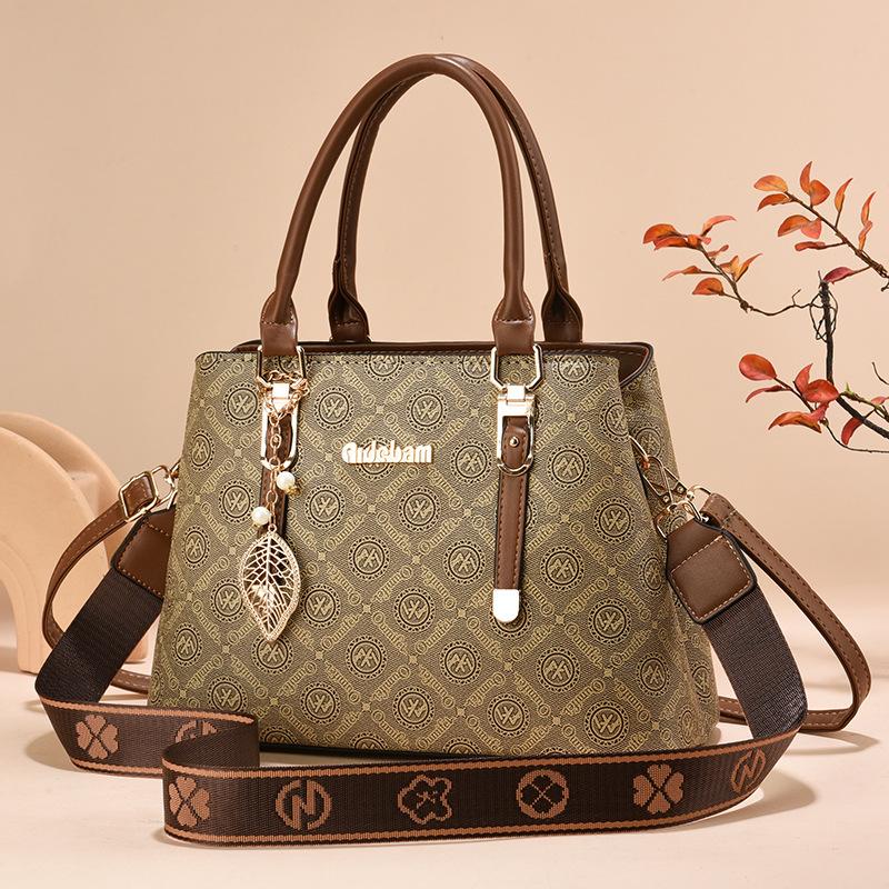 Модна Класична Ретро Принтована Жіноча Сумка Проста Жіноча Сумка на Плече Crossbody Жіноча Сумка та Гаманець Повсякденна Сумка-Тоут
Модна Класична Ретро Принтована Жіноча Сумка Проста Жіноча Сумка на Плече Crossbody Жіноча Сумка та Гаманець Повсякденна Сумка-Тоут