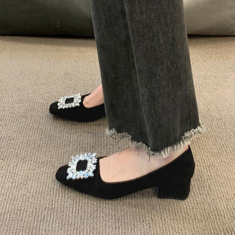 Premium single shoes women s spring new temperament rhinestone high heels thick heel square head shoes 40
Premium single shoes women s spring new temperament rhinestone high heels thick heel square head shoes 40