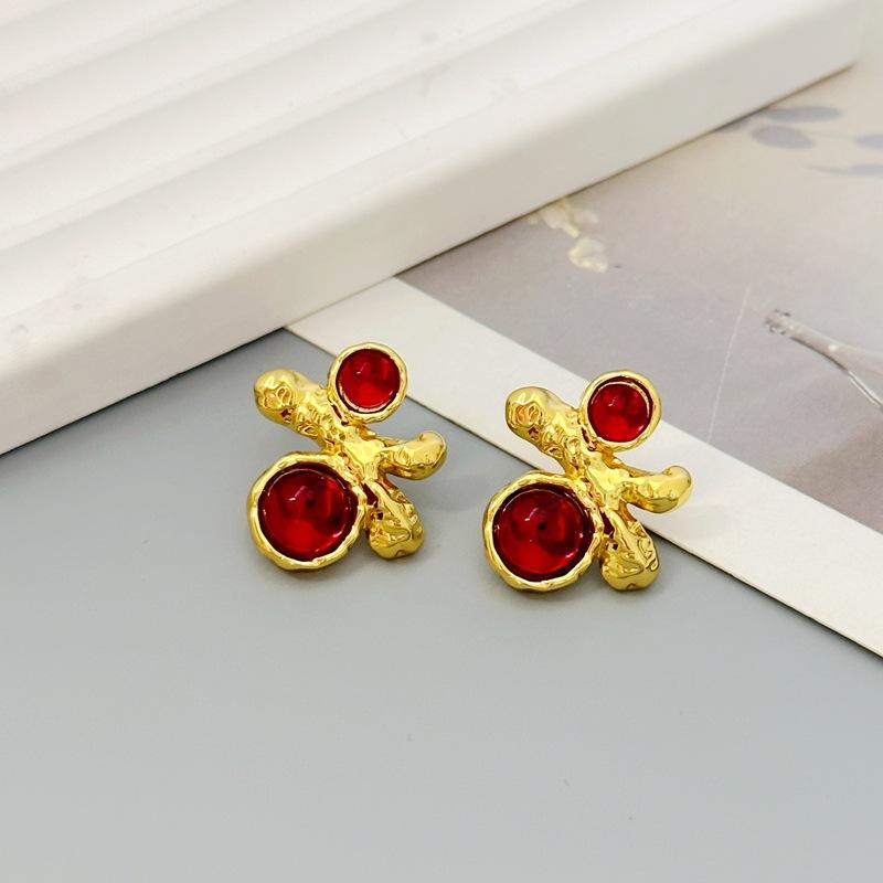 Vintage Court Earrings Irregular Texture Tree Branches Red And Green Zircon Stud Earrings красный
Vintage Court Earrings Irregular Texture Tree Branches Red And Green Zircon Stud Earrings красный