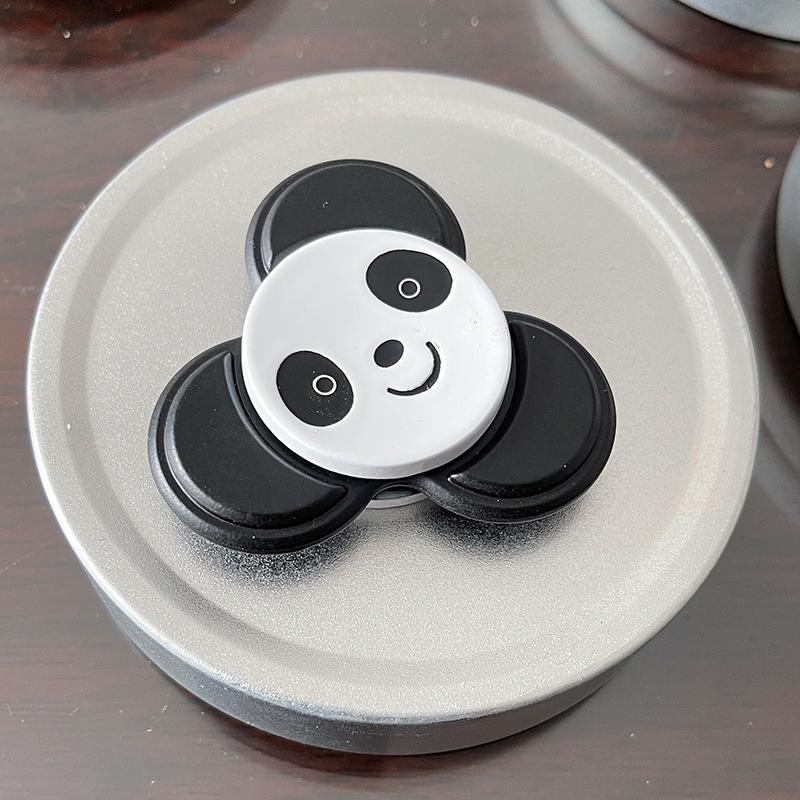 New Cartoon Cute Panda Full Metal EDC Fingertip Gyro Toys Creative Spinning Stress Relief Animal Fingertip Gyro Toys ADHD Tool
New Cartoon Cute Panda Full Metal EDC Fingertip Gyro Toys Creative Spinning Stress Relief Animal Fingertip Gyro Toys ADHD Tool