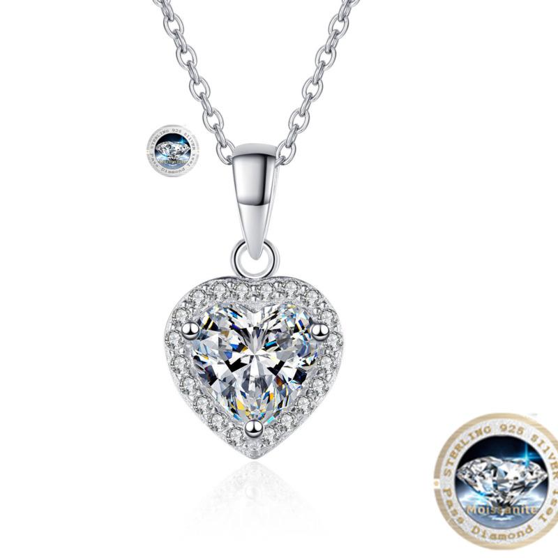 Bague Ringen, твердый настоящий 1 карат, подвеска в форме сердца из муассанита, ожерелье для женщин, стерлинговое серебро 925 пробы, сверкающее свадебное вечерние ювелирные изделия 1CT белый
Bague Ringen, твердый настоящий 1 карат, подвеска в форме сердца из муассанита, ожерелье для женщин, стерлинговое серебро 925 пробы, сверкающее свадебное вечерние ювелирные изделия 1CT белый