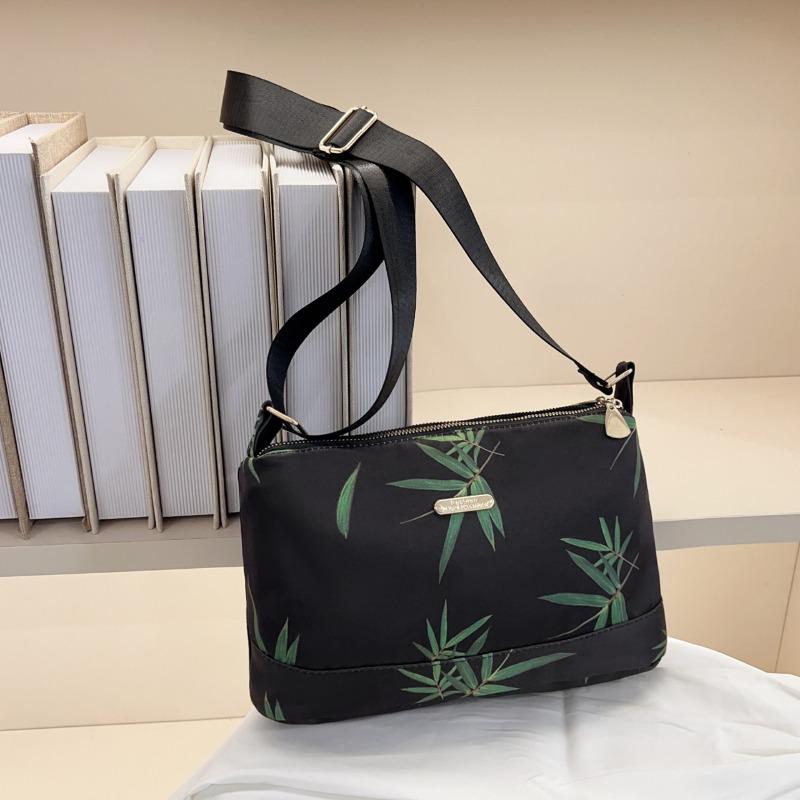 Women Nylon Crossbody Bags Casual Zipper Print Multi-layer Shoulder Bag Lightweight Waterproof Purse Phone Handbags Travel Bags
Women Nylon Crossbody Bags Casual Zipper Print Multi-layer Shoulder Bag Lightweight Waterproof Purse Phone Handbags Travel Bags