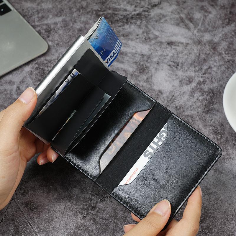 Высококачественный RFID автоматический эластичный алюминиевый картхолдер типа коробки, мужской и женский антимагнитный зажим для кредитных карт, многофункциональный металлический картхолдер
Высококачественный RFID автоматический эластичный алюминиевый картхолдер типа коробки, мужской и женский антимагнитный зажим для кредитных карт, многофункциональный металлический картхолдер