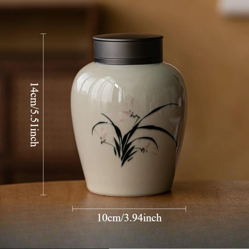 550ml Hand Drawn Orchid Ceramic Tea Sealed Jar with Grass and Ash Chinese Style Tin Lid Moisture-proof Large Storage Jar
550ml Hand Drawn Orchid Ceramic Tea Sealed Jar with Grass and Ash Chinese Style Tin Lid Moisture-proof Large Storage Jar