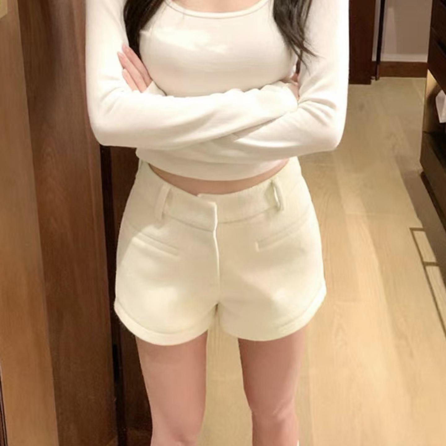 Women s High-Waist Bootcut Gray Wool Shorts - Autumn/Winter Slim Fit Hot Pants Medium брудно-білий
Women s High-Waist Bootcut Gray Wool Shorts - Autumn/Winter Slim Fit Hot Pants Medium брудно-білий