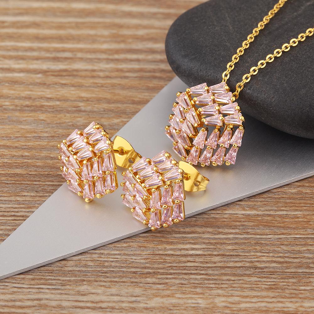 Nidin Light Luxury Trendy Hollow Design Delicate Zircon Jewelry Sets Pendant Necklace Earrings For Women Girl Daily Party Gifts рожевий
Nidin Light Luxury Trendy Hollow Design Delicate Zircon Jewelry Sets Pendant Necklace Earrings For Women Girl Daily Party Gifts рожевий