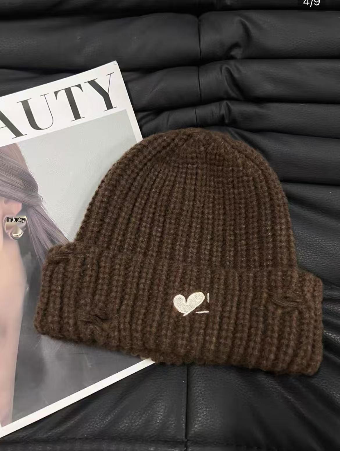 Women’s Heart Knit Hat: Versatile, Warm Winter Beanie for Large Head Circumference
Women’s Heart Knit Hat: Versatile, Warm Winter Beanie for Large Head Circumference