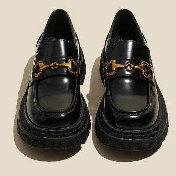 Оригинальные маленькие черные кожаные туфли для женщин 2025 британский стиль ретро универсальные туфли-лоферы на платформе для женщин, удобные туфли на мягкой подошве для w 40 чёрный