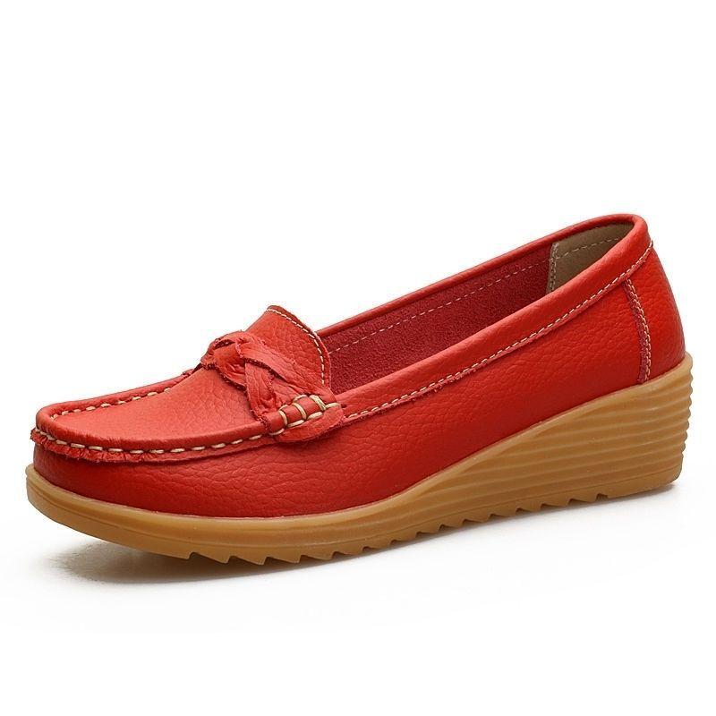 Wedge heel breathable empty middle-aged and elderly mother shoes soft-soled Doudou shoes women cowhide shoes women 36 бордовий
Wedge heel breathable empty middle-aged and elderly mother shoes soft-soled Doudou shoes women cowhide shoes women 36 бордовий