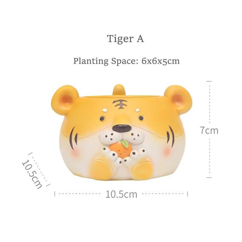 Cute Tiger Small Plant Pot Resin Succulent Planter for Home Office Desk Decor Mini Ornament Fairy Garden Decorative Flowerpot
Cute Tiger Small Plant Pot Resin Succulent Planter for Home Office Desk Decor Mini Ornament Fairy Garden Decorative Flowerpot