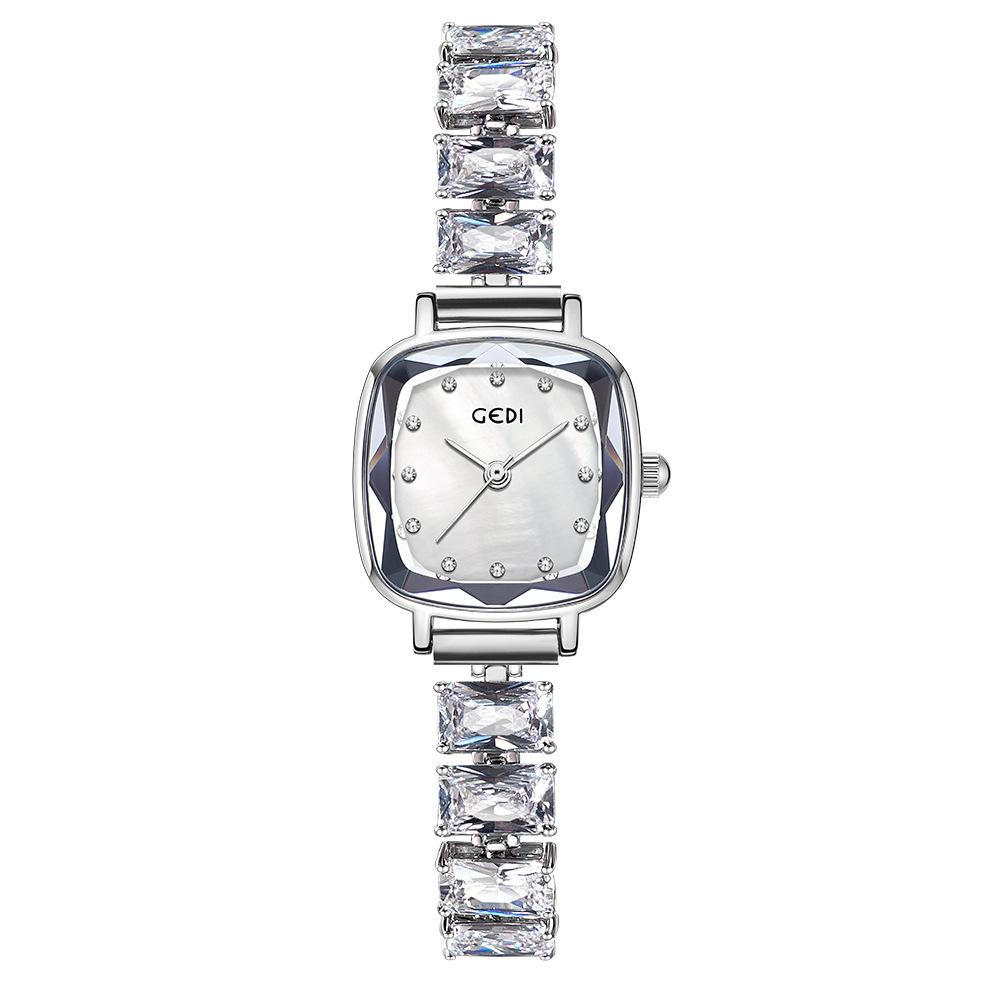 High-End Zircon Bracelet Women S Watch Light Luxury Niche Crushed Ice Ice Fashion Women S Sugar Cube Quartz Watch
High-End Zircon Bracelet Women S Watch Light Luxury Niche Crushed Ice Ice Fashion Women S Sugar Cube Quartz Watch