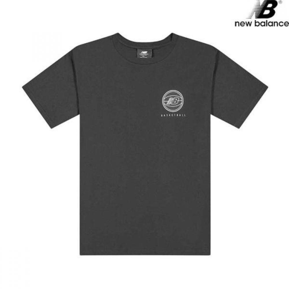 New Balance New Balance NBNEB46103 BK Hoops Circle Logo Футболка с коротким рукавом унисекс color 105
New Balance New Balance NBNEB46103 BK Hoops Circle Logo Футболка с коротким рукавом унисекс color 105