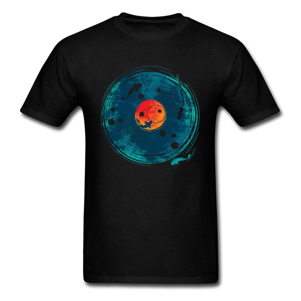 Sound Of Water T-shirt Art Designer T Shirt Men Tshirt Retro Black Blue Tops Koi Fish Clothes Lover Lucky Birthday Gift Cotton 5XL різнокольоровий
Sound Of Water T-shirt Art Designer T Shirt Men Tshirt Retro Black Blue Tops Koi Fish Clothes Lover Lucky Birthday Gift Cotton 5XL різнокольоровий