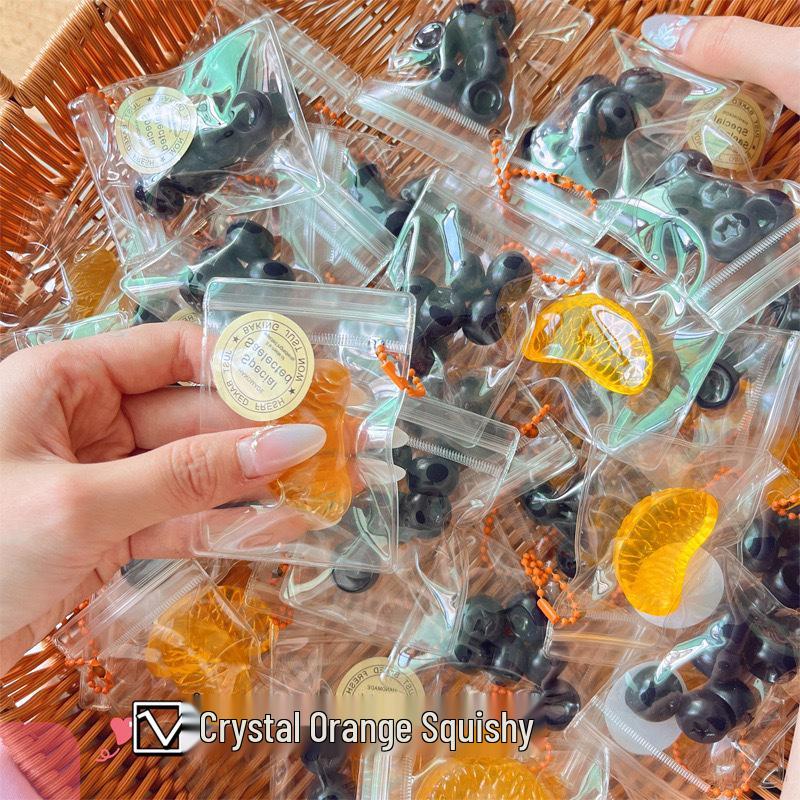 Mini Pinchable Silicone Blueberry Decompression Toy - Xiaohongshu Inspired Creative Handmade Gift With Keychain PVC (6*8cm) Bag
Mini Pinchable Silicone Blueberry Decompression Toy - Xiaohongshu Inspired Creative Handmade Gift With Keychain PVC (6*8cm) Bag