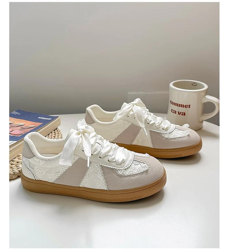 Dexun shoes 2025 new lace edge flat baseplate shoes Forrest Gump shoes women s casual versatile silver ballet white shoes 35 бежевый
Dexun shoes 2025 new lace edge flat baseplate shoes Forrest Gump shoes women s casual versatile silver ballet white shoes 35 бежевый