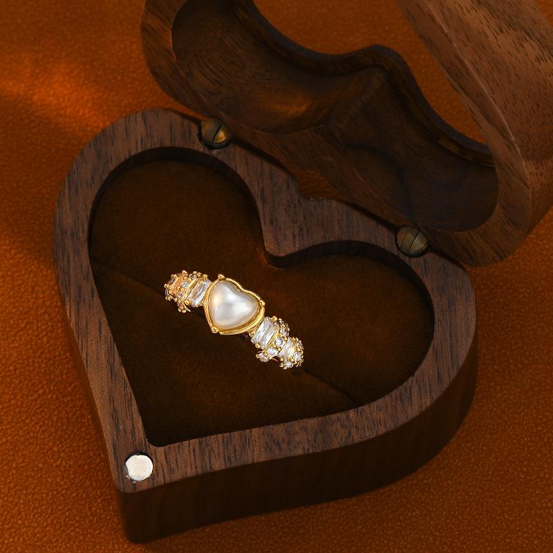Adjustable Heart Open Ring Women s INS Simple Clean Style Summer Beach Vacation Wedding Party Personality Finger Jewelry
Adjustable Heart Open Ring Women s INS Simple Clean Style Summer Beach Vacation Wedding Party Personality Finger Jewelry
