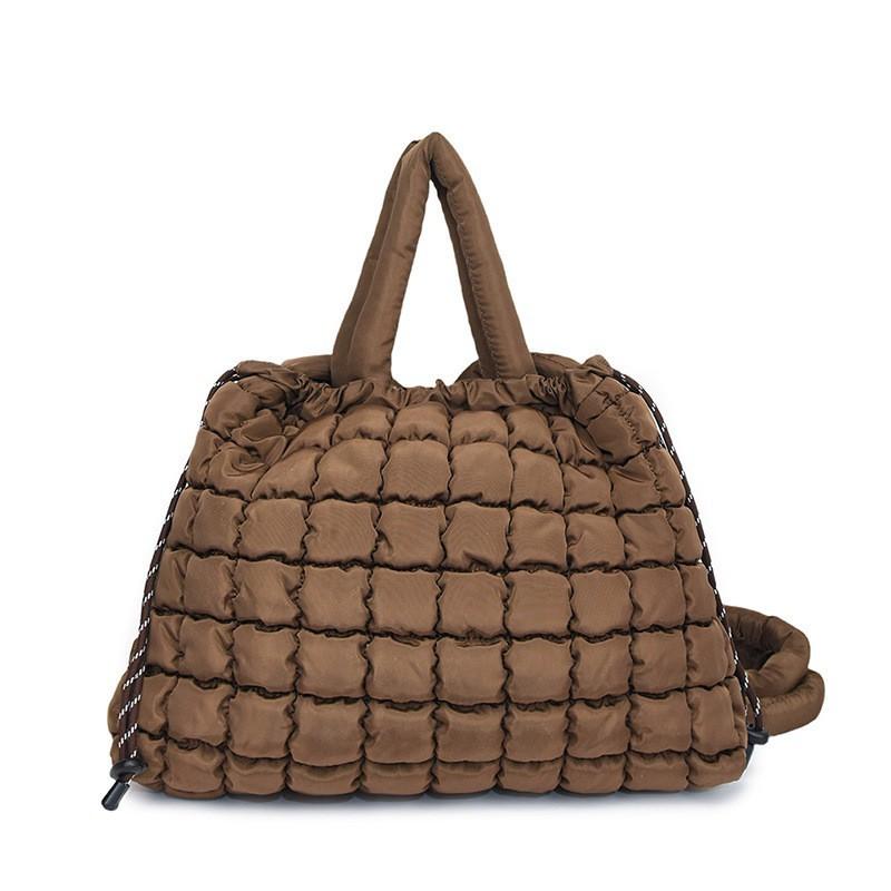Fashionable Cotton Clothes Tote Bags Women s Korean Style Large-capacity Rhomboid Puffs Commuter Portable Shoulder Bag 38CMx9CMx28CM коричневий
Fashionable Cotton Clothes Tote Bags Women s Korean Style Large-capacity Rhomboid Puffs Commuter Portable Shoulder Bag 38CMx9CMx28CM коричневий